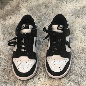 Nike black dunk shoes